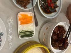 -小菜园新徽菜(南京秦淮龙蟠汇店)