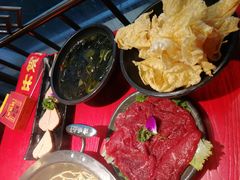 -谭鸭血老火锅(万象九宜城店)