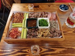-酱肉小酒馆(梅陇店)