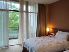 -中铁花水湾温泉酒店(大邑店)