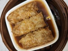 鲜虾腐皮卷-厦门朗豪酒店 · 明阁中餐厅