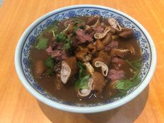 卤煮火烧-门框胡同百年卤煮(鸟巢店)