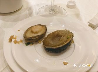 洲际的龙轩中餐厅 酒店的餐饮现在也大众化了