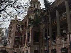 -香港大学
