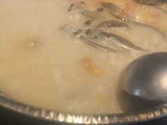 -捞王锅物料理(上海世茂广场店)