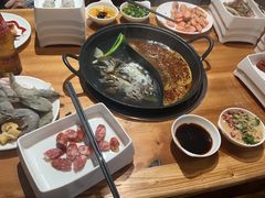 -香逸山自助火锅
