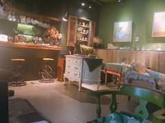 -出走咖啡·面包(宋庄店)