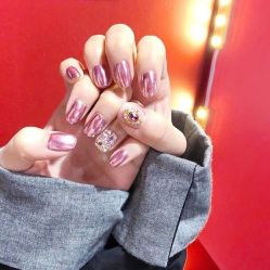 -Pink You美甲美睫纹绣定制中心