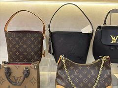 -六六奢品·vintage中古·回收二手奢侈品包包手表首饰(环球港店)
