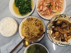 -悦芽照护月嫂+育儿嫂(杭州店)