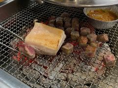 五花肉-肉甲韩国木炭烤肉(新壹街1店)