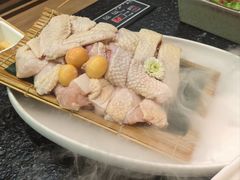 -得意咚瓜·顺德鱼生·冬瓜火锅(深圳首店)