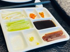 -正德楼果木烤鸭·渔家菜(东港店)