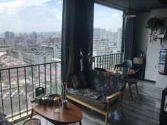 -视野联行眼镜蔡司·依视路官方授权店(顺城店)