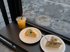 -black rainbow coffee