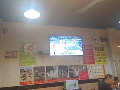 -伍哥厨房(新滘东路店)