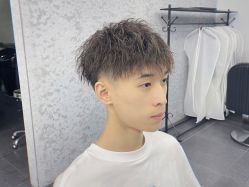 -诗悦发型SALON·圣罗兰店