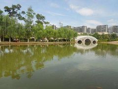 -月牙潭公园