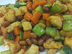 -叶存利海鲜大馅饺子(东戴河止锚湾店)
