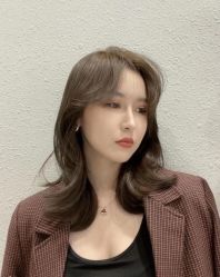 -镁连社·美联社