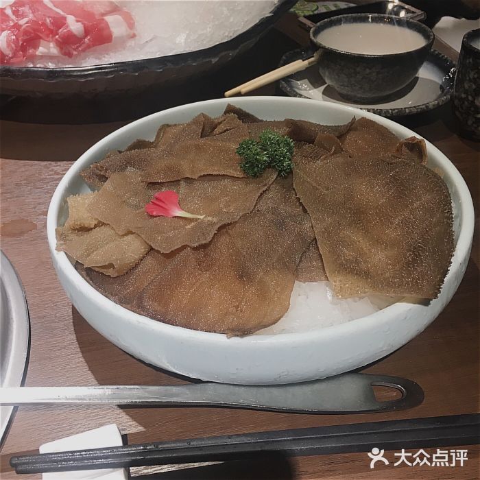 快乐小羊·内蒙牛羊肉火锅(流花中心店)鲜毛肚片图片