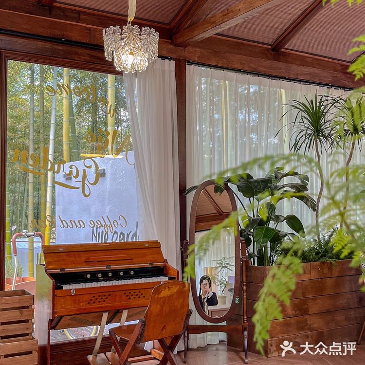 湖州探店｜藏在山里的花园餐厅，美食拍照都超棒