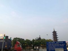 -吴兴寺