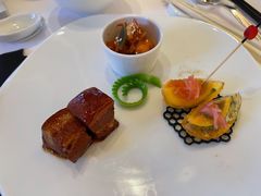 一口酥红烧肉-宝丽轩中餐厅BAOLIXUAN