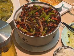 -吕氏疙瘩汤·海鲜新鲁菜(凯德mall新都心店)