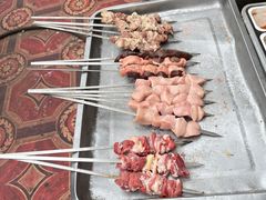 -烤肉小伙烤肉店
