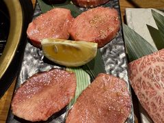 -炼火烤肉店