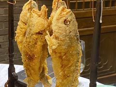 垂钓小黄鱼-北平盛世·新京菜·北京烤鸭(劲松·双井店)