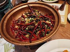 -老滇山寨•云南特色菜•地方菜•民族风情歌舞表演(金碧店)