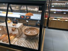 面包甜点陈列柜-仟吉KenGee(汪家墩店)