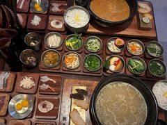-银米·云南传统过桥米线(双廊黑金冠店)