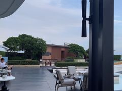 -瑰丽酒店·海吧·天际下午茶·现场DJ·天台酒吧