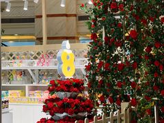 -泡泡玛特POPMART(上海环球港店)