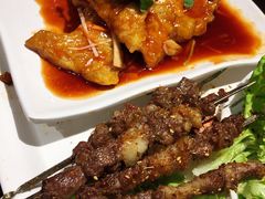 -三个大叔烤羊肉串·炭炉砂锅菜(西三旗店)