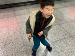 -陆家浜路(地铁站)