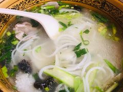 -桥香园云南过桥米线(金马碧鸡店)
