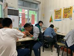 大堂-咱家王新国把子肉(县东巷店)