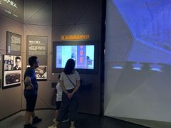 景点-上海市龙华烈士陵园