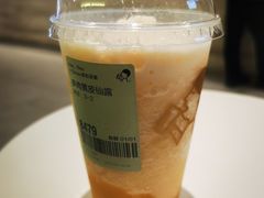 -喜茶(杭州滨江宝龙店)