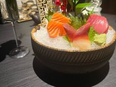 -蟹犇前•帝王蟹雪蟹(陆家嘴店)