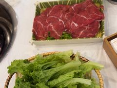 -鲁朗纳麦石锅鸡庄园