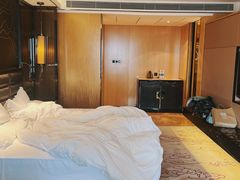 -中山利和希尔顿酒店
