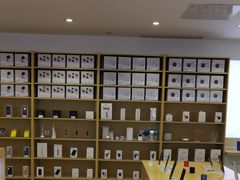 -华为授权体验店(万航渡路)