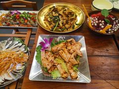 -老渔家·白族·石板烧·野生菌火锅(古城中心店)