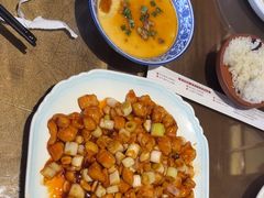 -东口码头·烧鸽子·鱼头泡饼·地方菜(金鹰悦城店)
