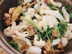 -芳村榕树头叹佬鸡煲(体育西店)